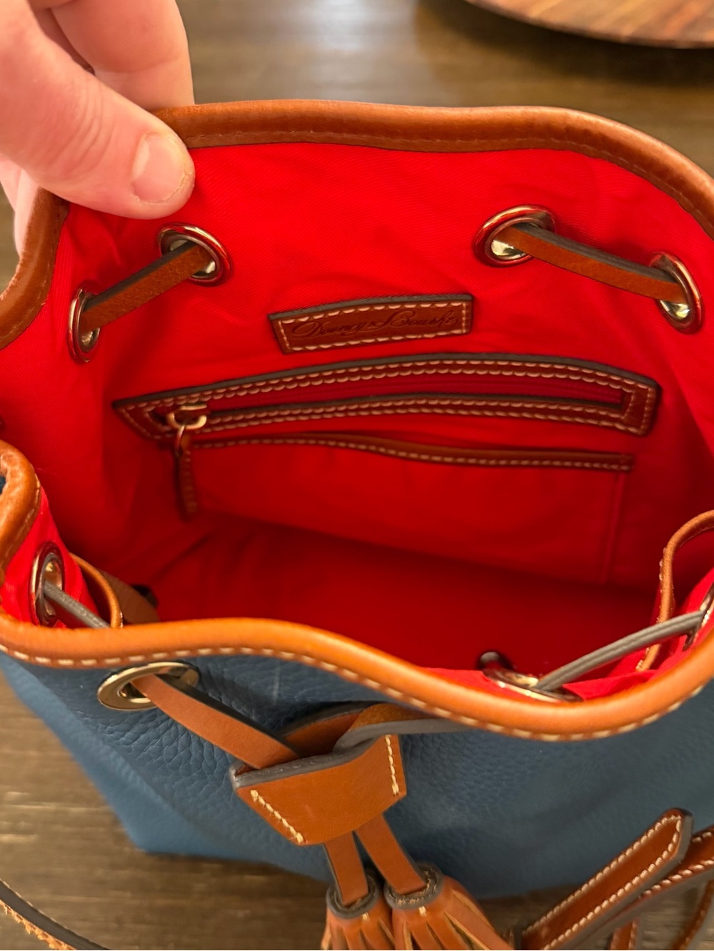 Dooney & Bourke Blue Leather Drawstring Crossbody with Tan Accents New w/o Tags - Picture 4 of 8
